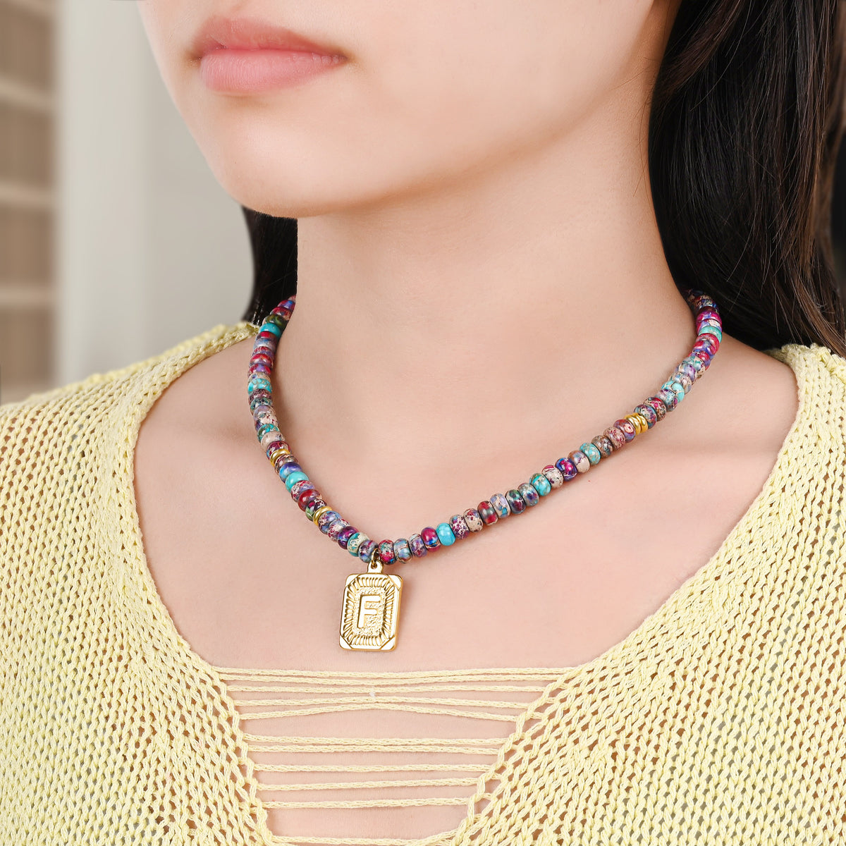 블루 임페리얼 재스퍼 레터 목걸이