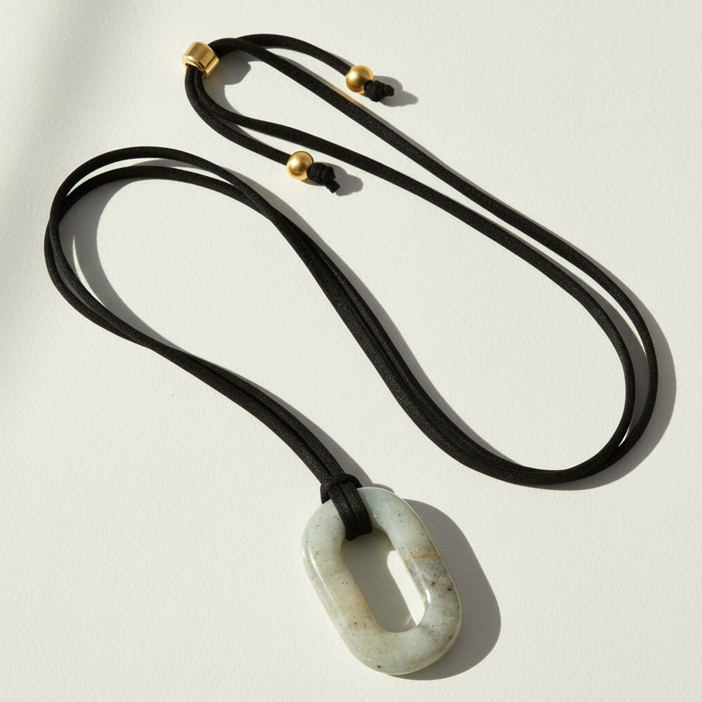 스웨이드 라브라도라이트 세레니티 목걸이